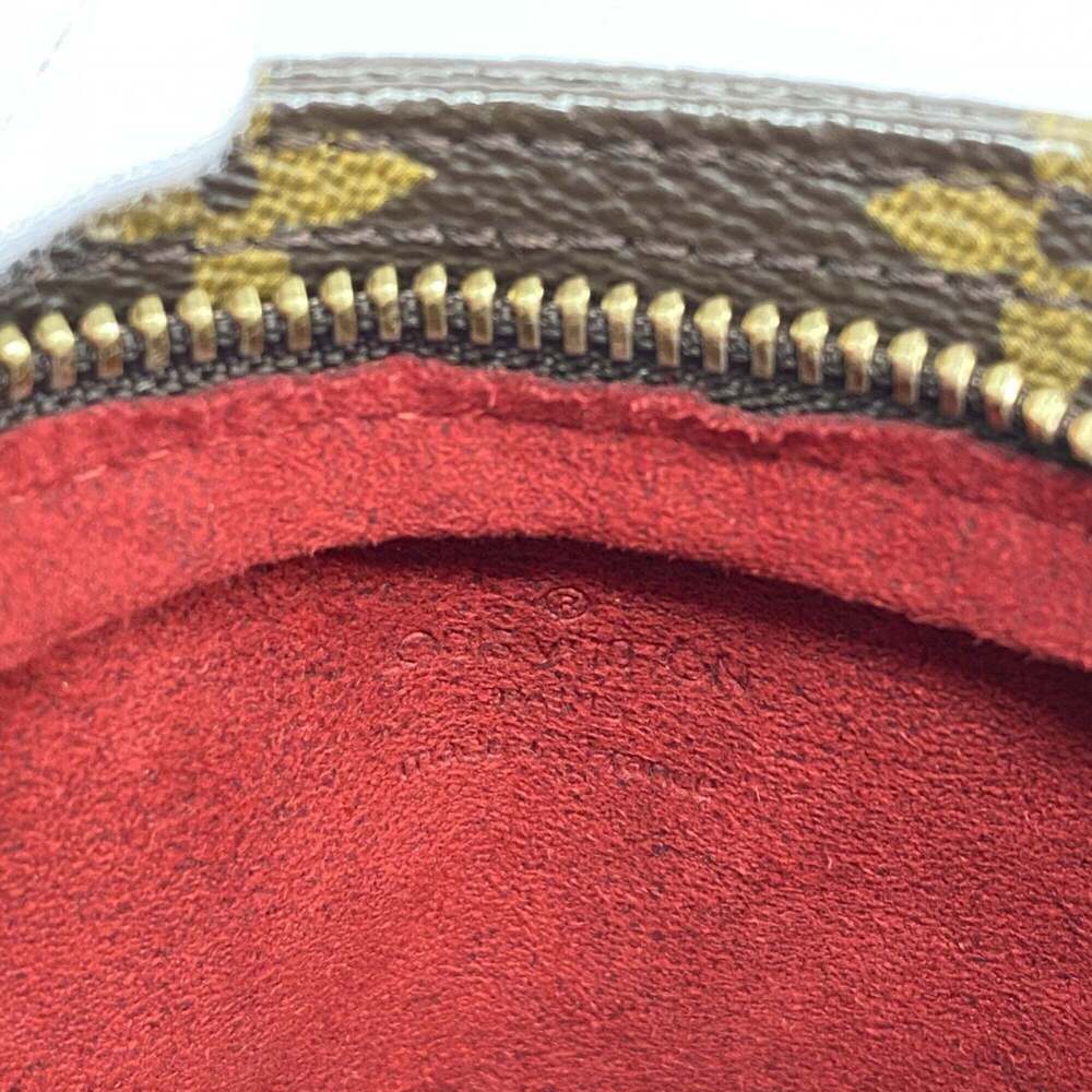 LOUIS VUITTON Authentic Brown Monogram Pouch - Picture 5 of 9